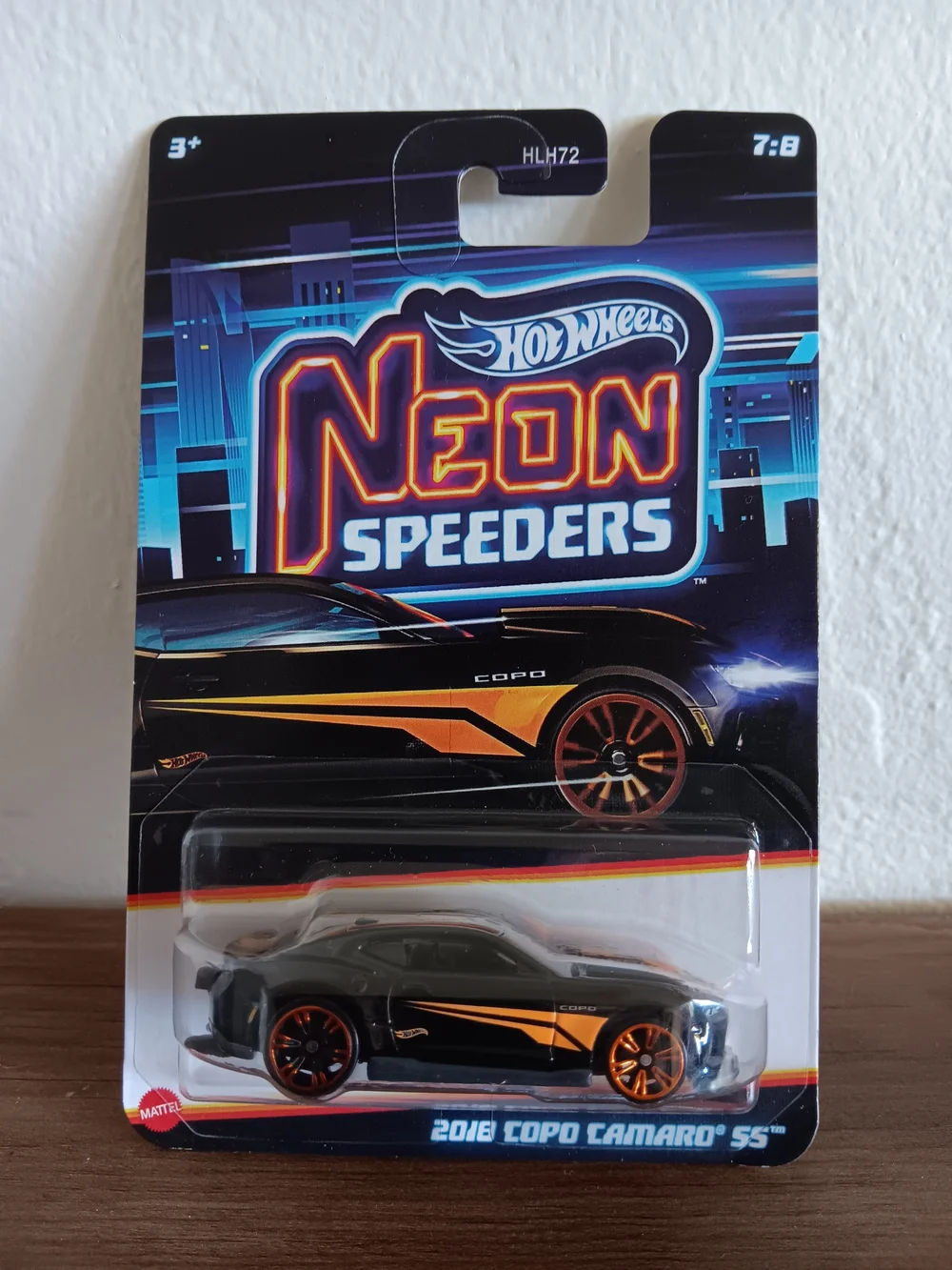 Hot Wheels Neon Speeders 2016 COPO Camaro SS™